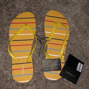 Forever 21 NWT yellow stripped Flip flop sandals